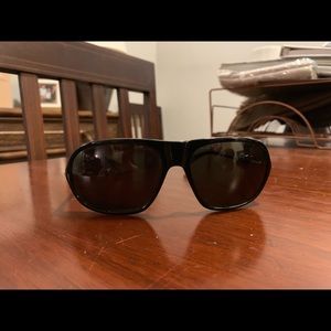 Tommy Hilfiger Black Polarized Rounded Aviator